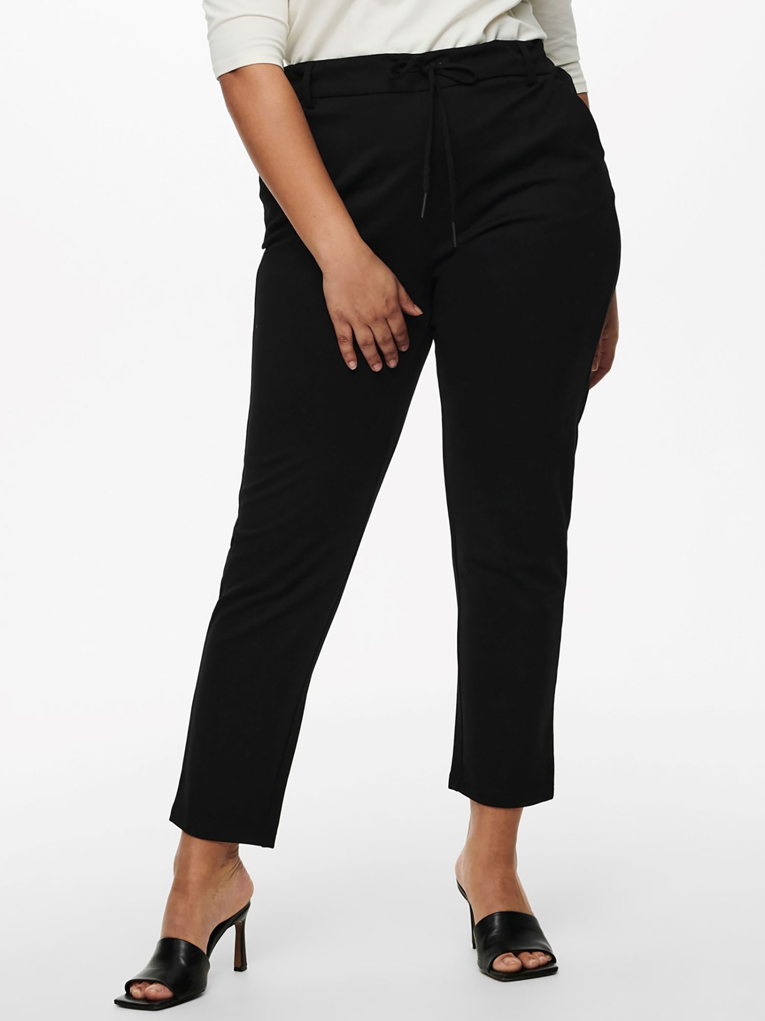 GOLDTRACH - Plus Size Byxor fra Only Carmakoma