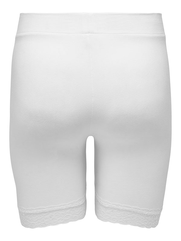 TIME - Vita shorts med spets fra Only Carmakoma