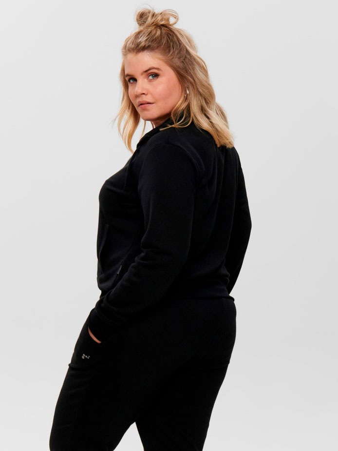 Svart sweatshirt med huva fra Only Play Curvy