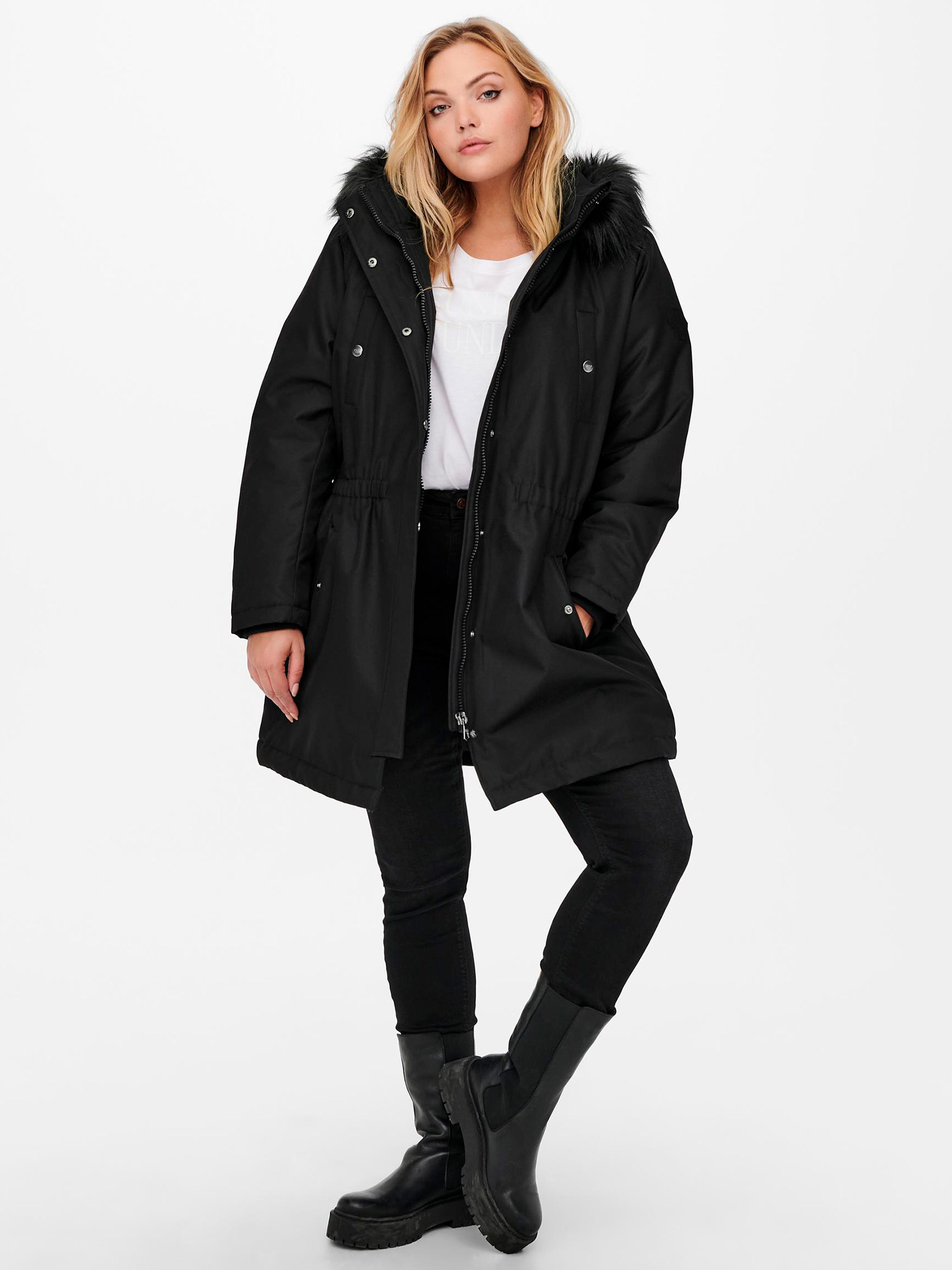 IRENA - Plus Size Jacka fra Only Carmakoma