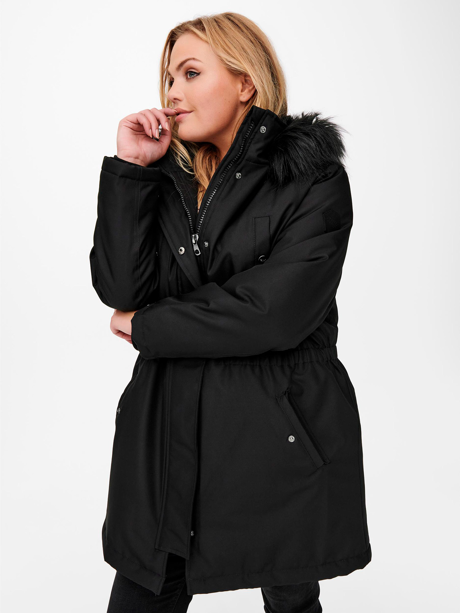 IRENA - Plus Size Jacka fra Only Carmakoma