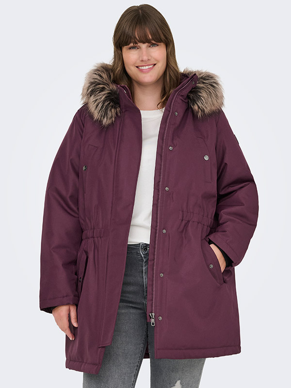 CARIRENA - Plus Size Jacka fra Only Carmakoma
