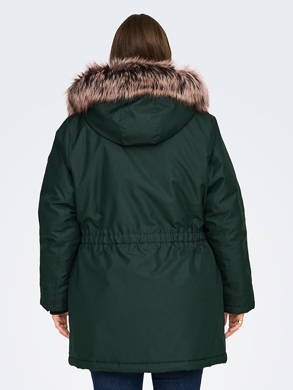 CARIRENA - Plus Size Jacka fra Only Carmakoma