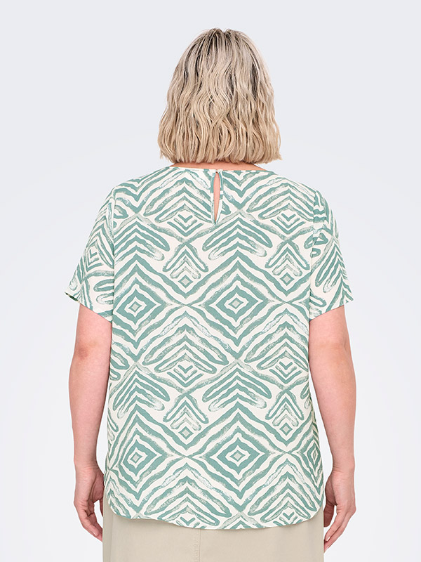 CARVICA - Plus Size Blus fra Only Carmakoma