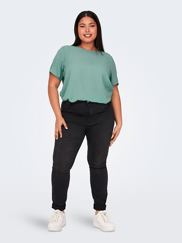 CARVICA - Plus Size Blus fra Only Carmakoma