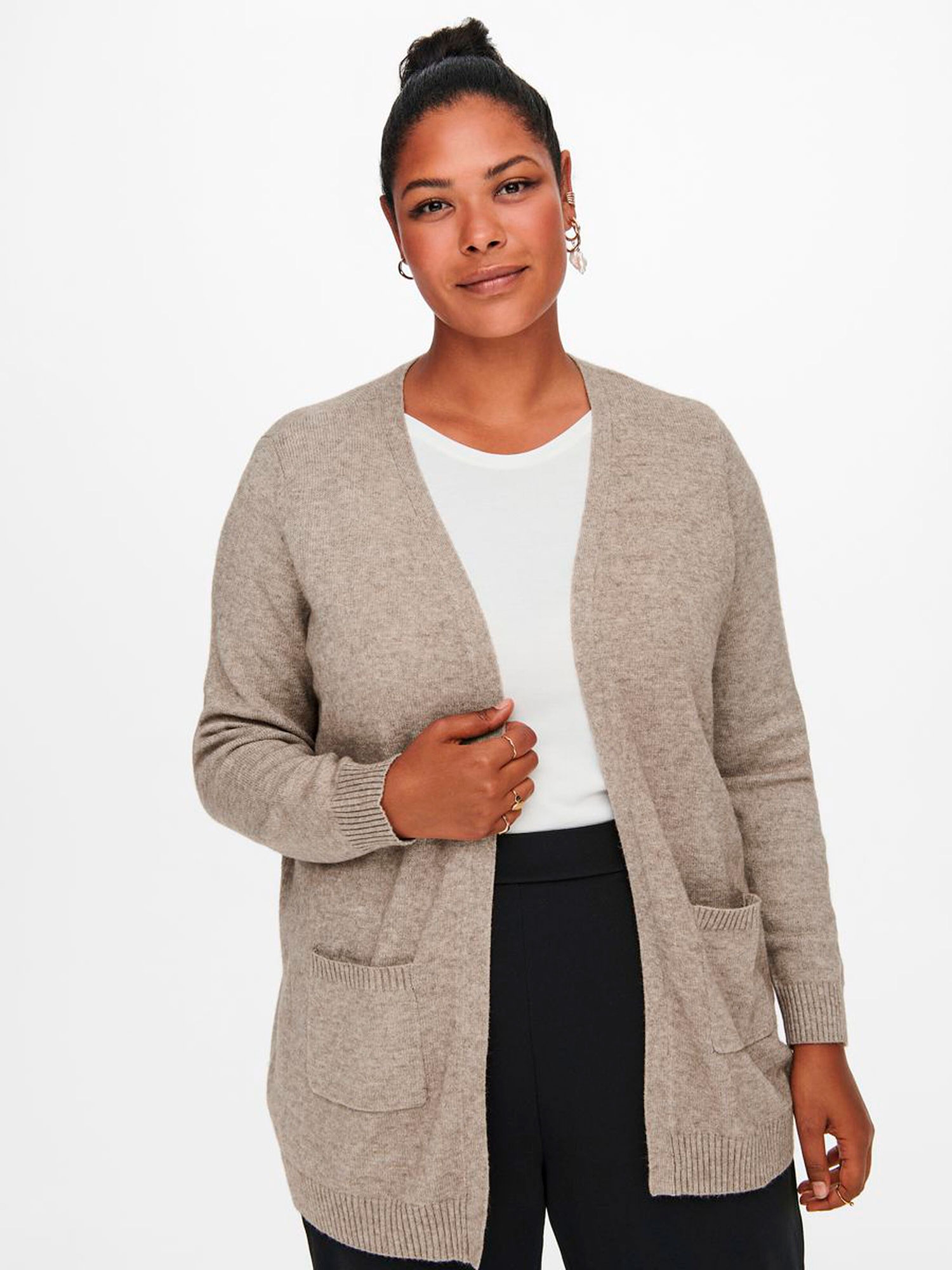 ESLY - Beige strik cardigan fra Only Carmakoma