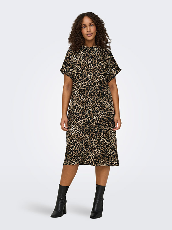 CARDIEGA - Plus Size Klänning fra Only Carmakoma