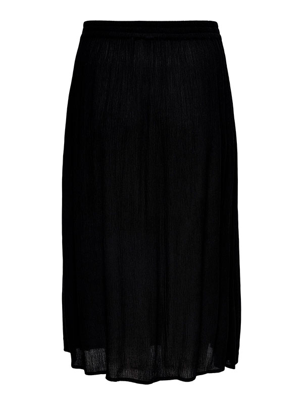 TRIB - Lång svart kjol i crepeviskos fra Only Carmakoma