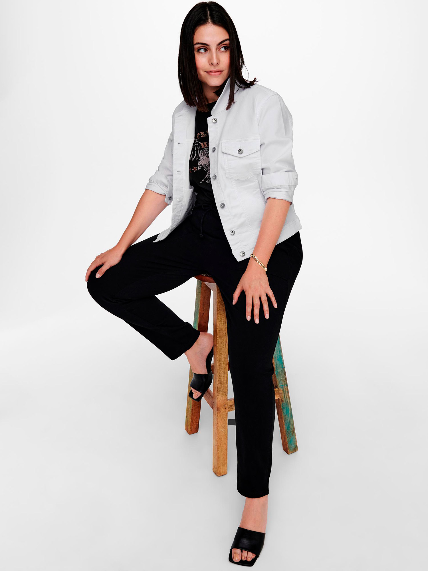 WESPA - Plus Size Jacka fra Only Carmakoma
