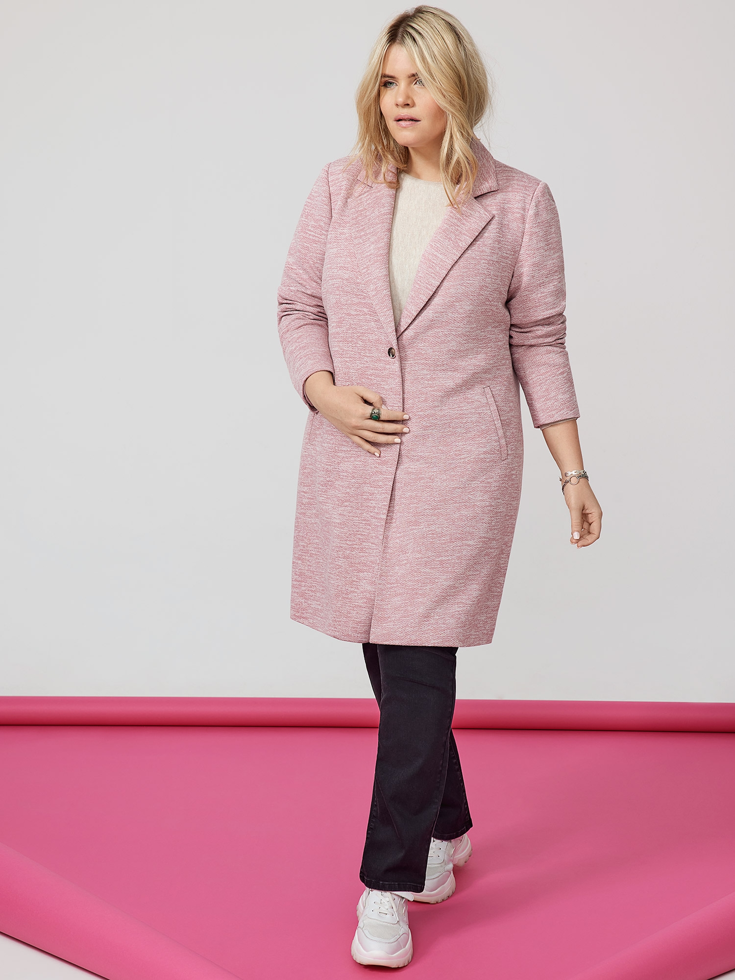 CARRIE  - Plus Size Jacka fra Only Carmakoma
