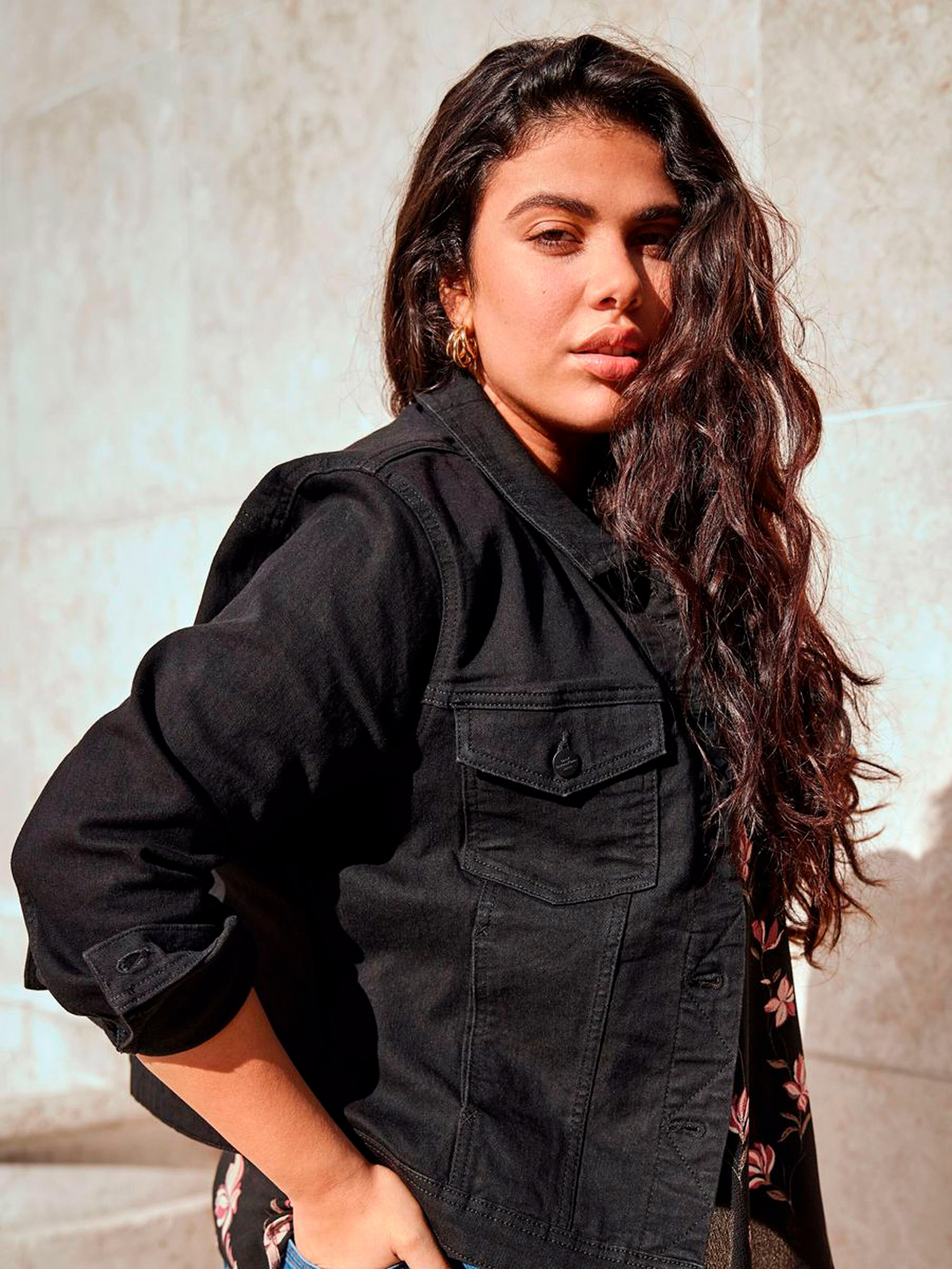 WESPA - Plus Size Jacka fra Only Carmakoma