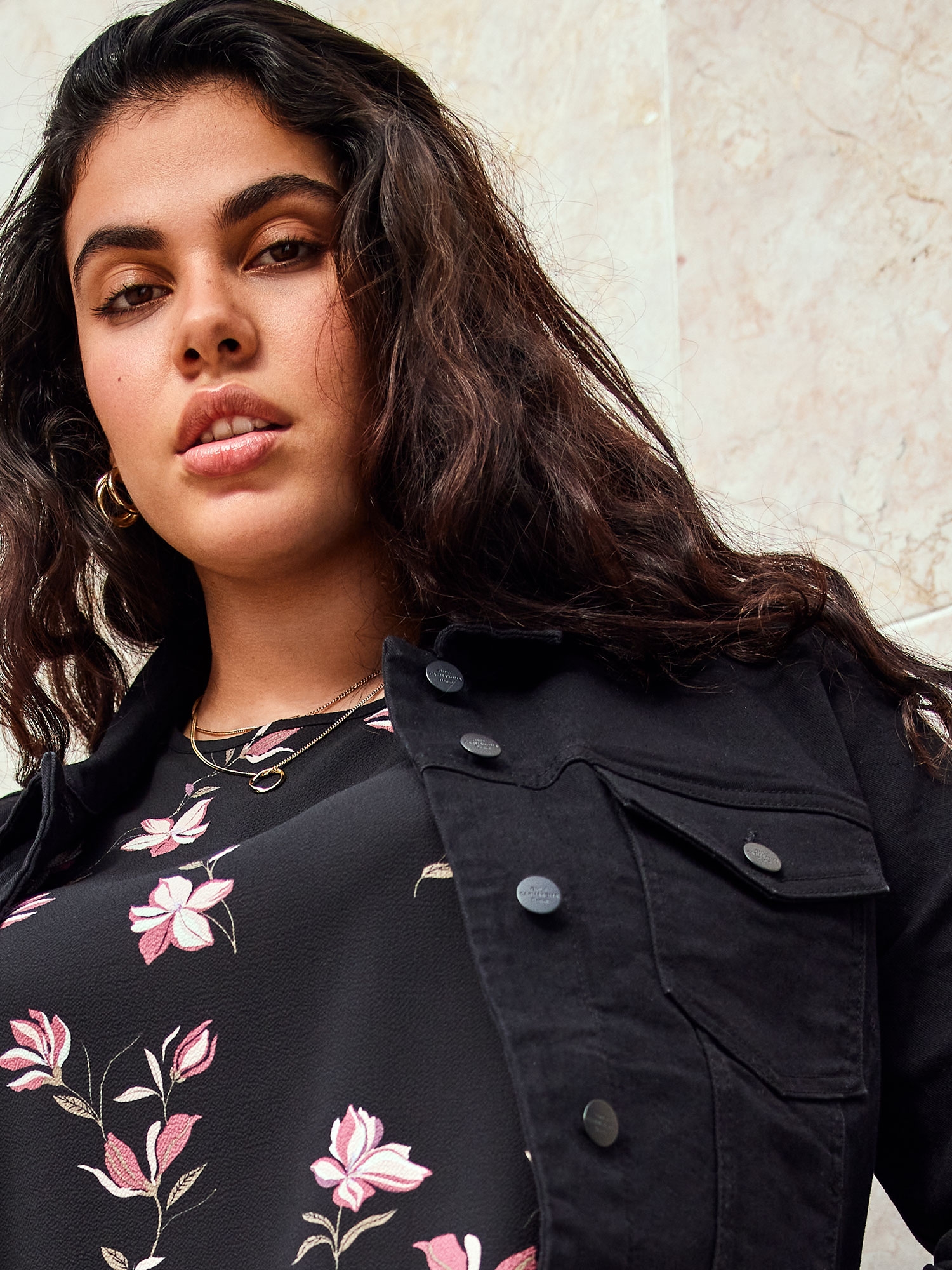 WESPA - Plus Size Jacka fra Only Carmakoma