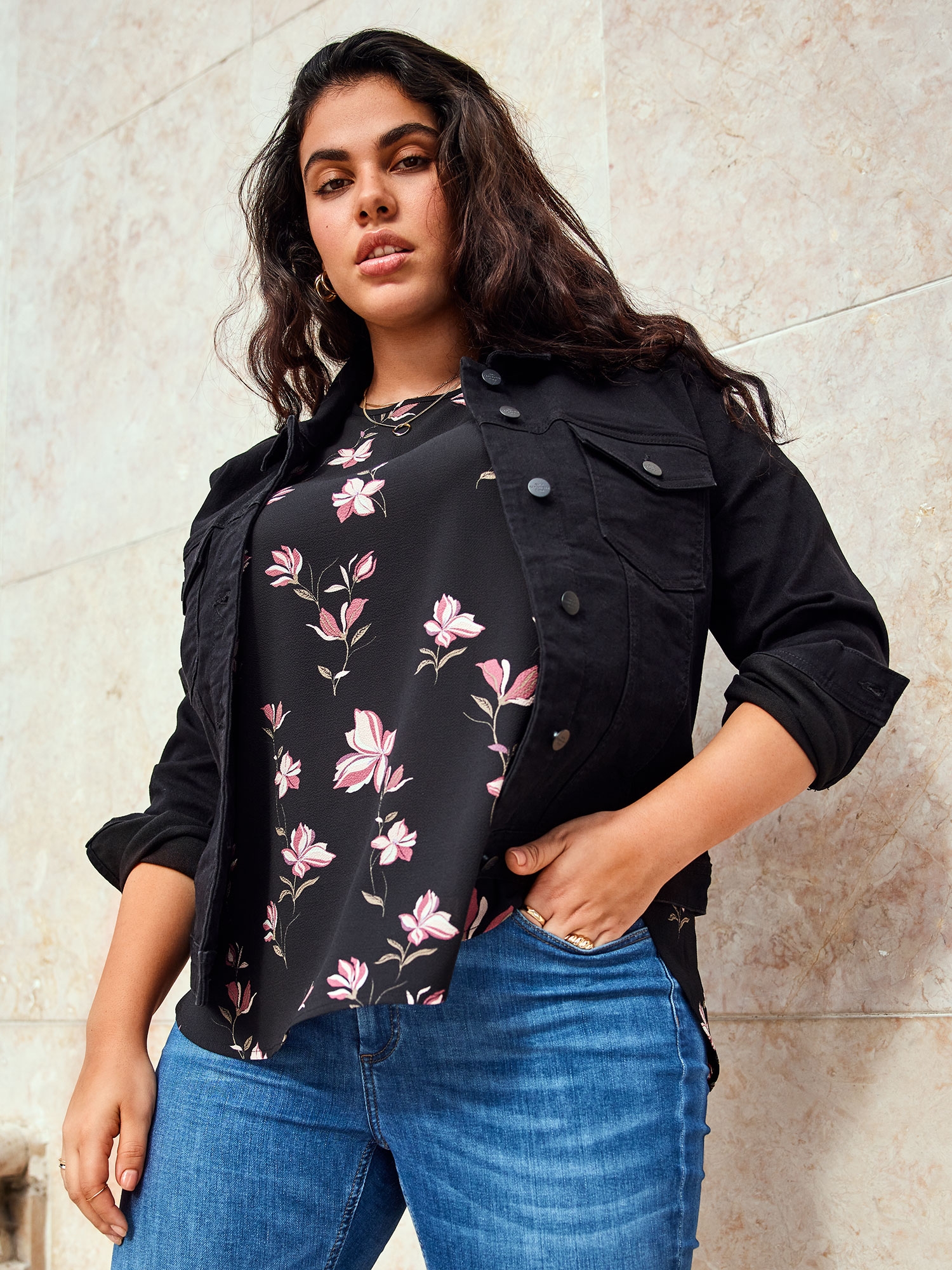 WESPA - Plus Size Jacka fra Only Carmakoma