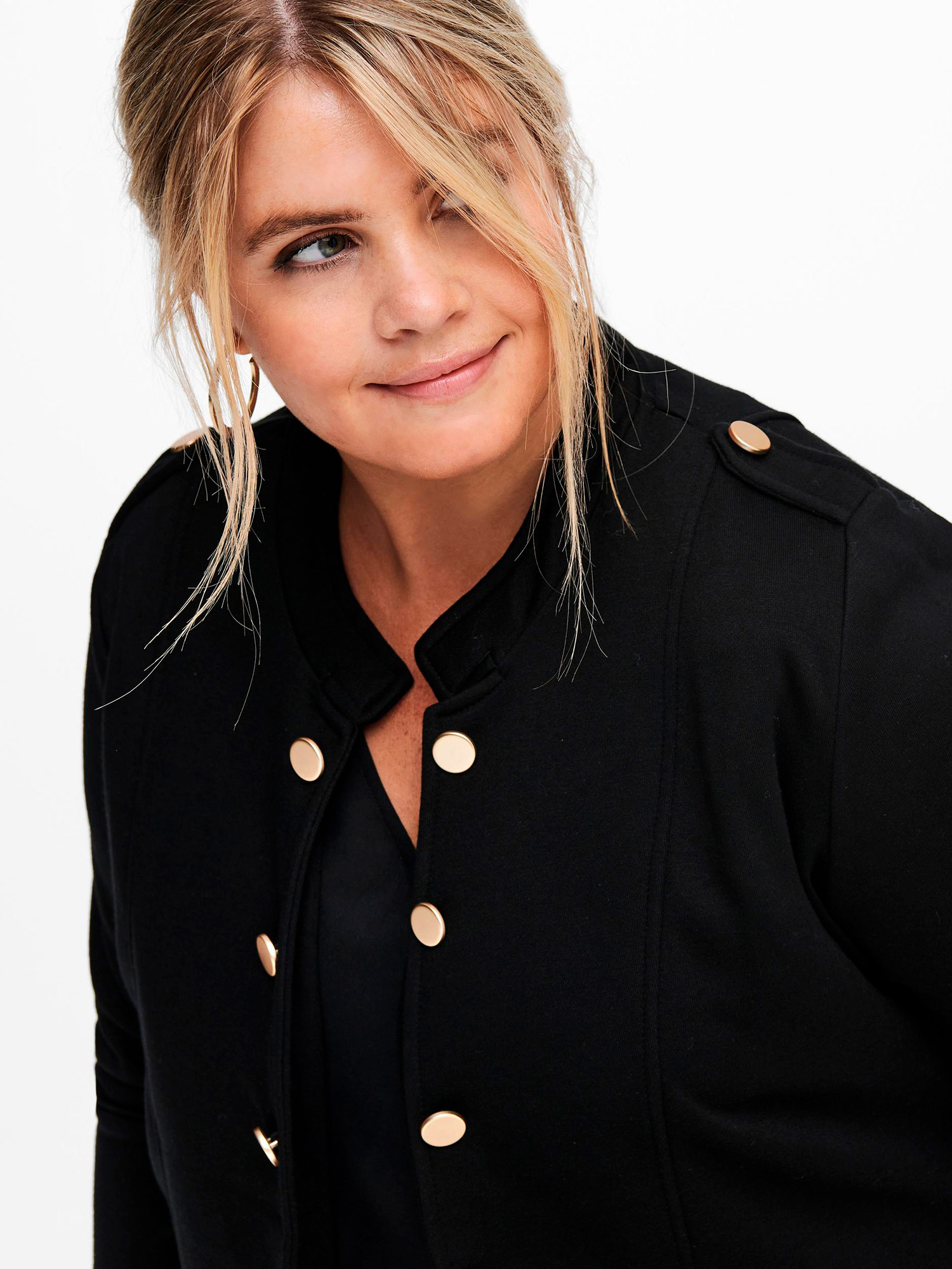 CARNETTE - Plus Size Kavaj fra Only Carmakoma