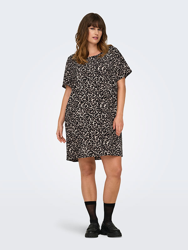 CARLUX - Plus Size Klänning fra Only Carmakoma
