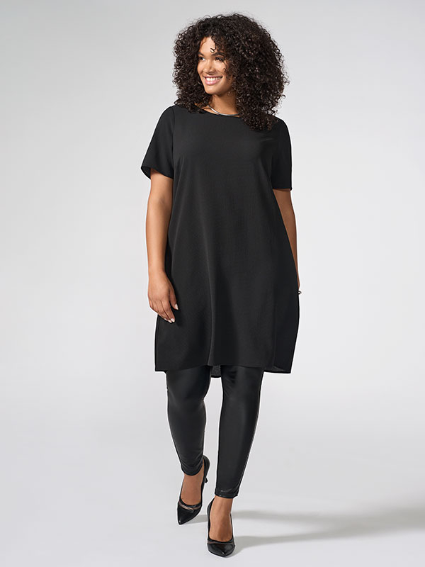 LUX  - Plus Size Klänning fra Only Carmakoma