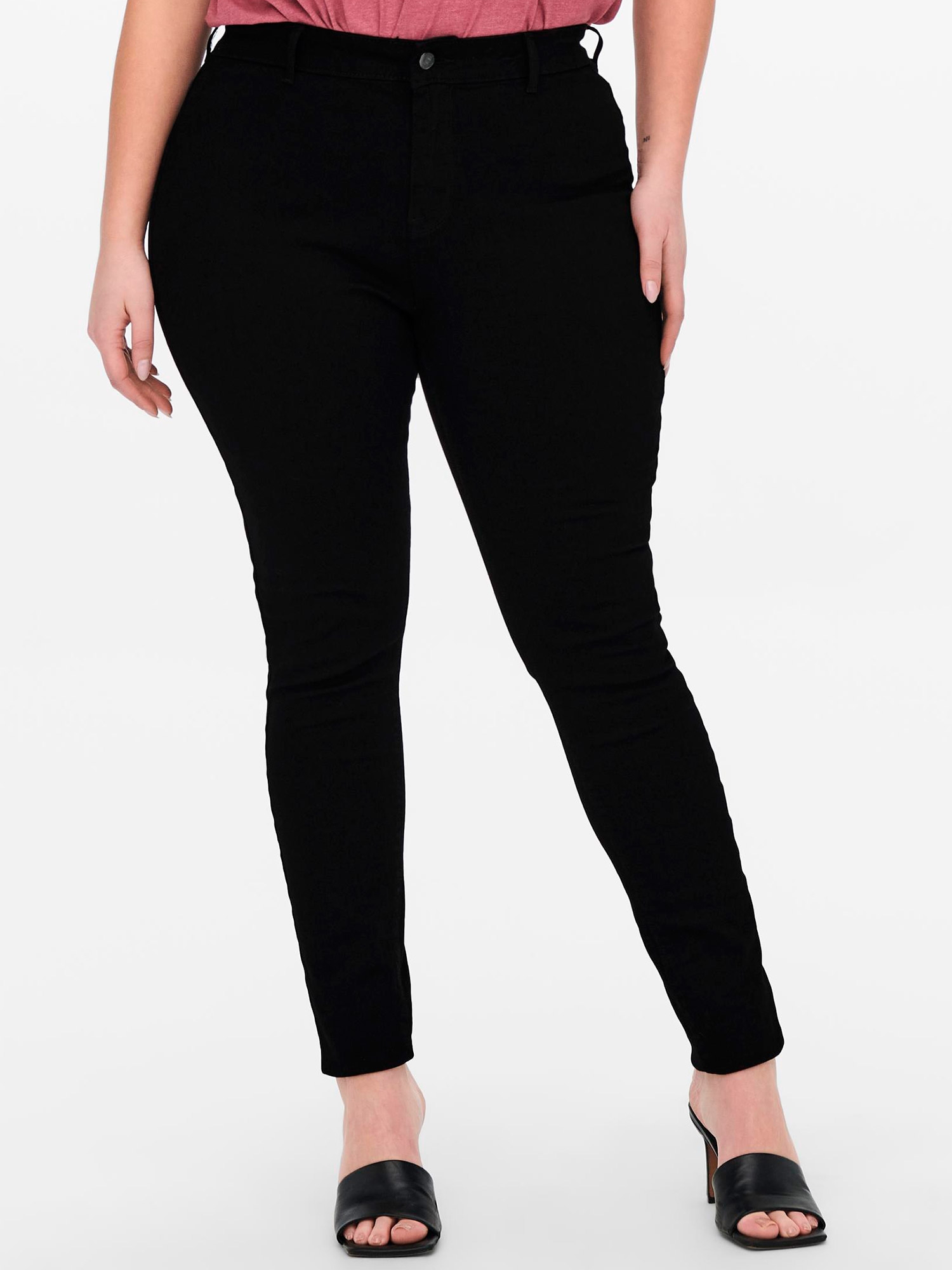 HUBA - Plus Size Jeans fra Only Carmakoma
