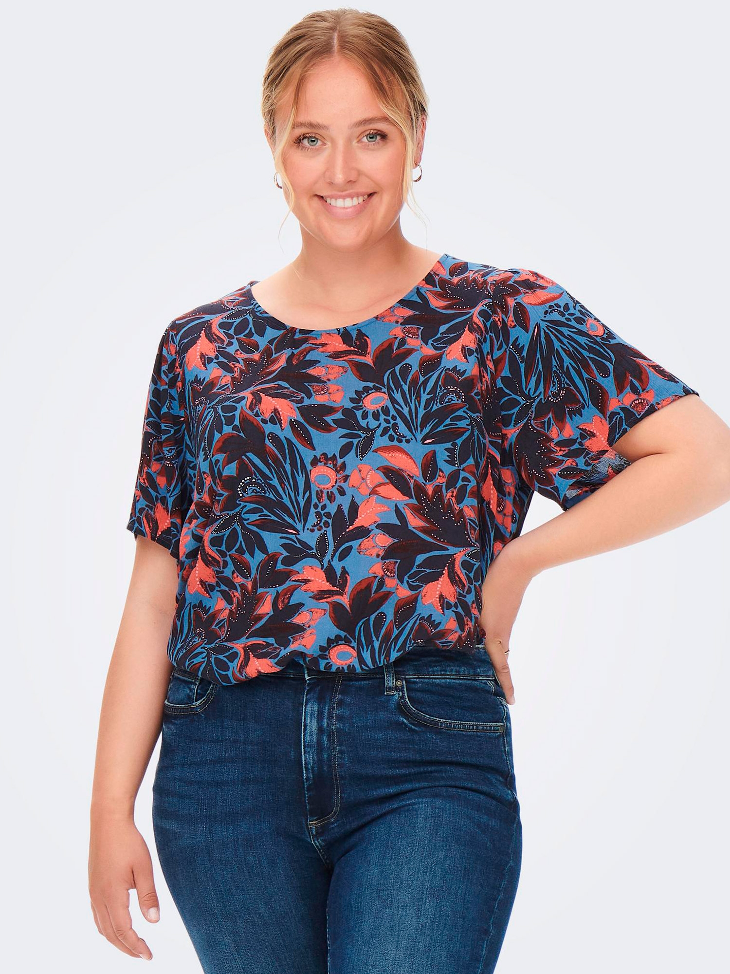 Blus fra Only Carmakoma