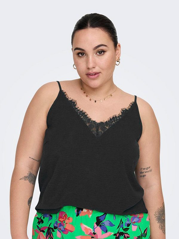 CARMETTA - Plus Size Top fra Only Carmakoma