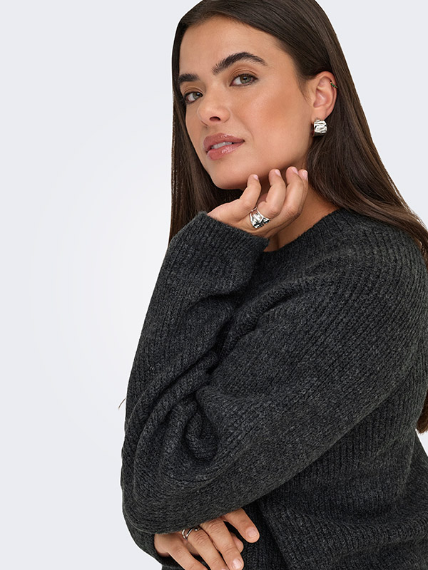 CARJADE - Plus Size Tröja fra Only Carmakoma