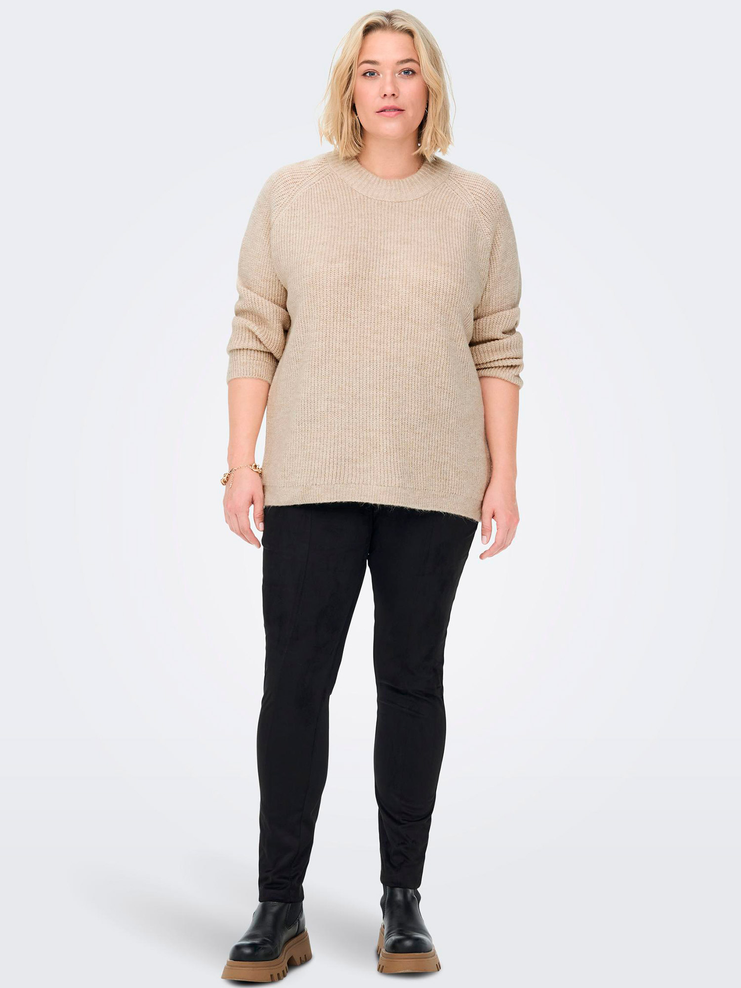 JADE  - Plus Size Blus fra Only Carmakoma