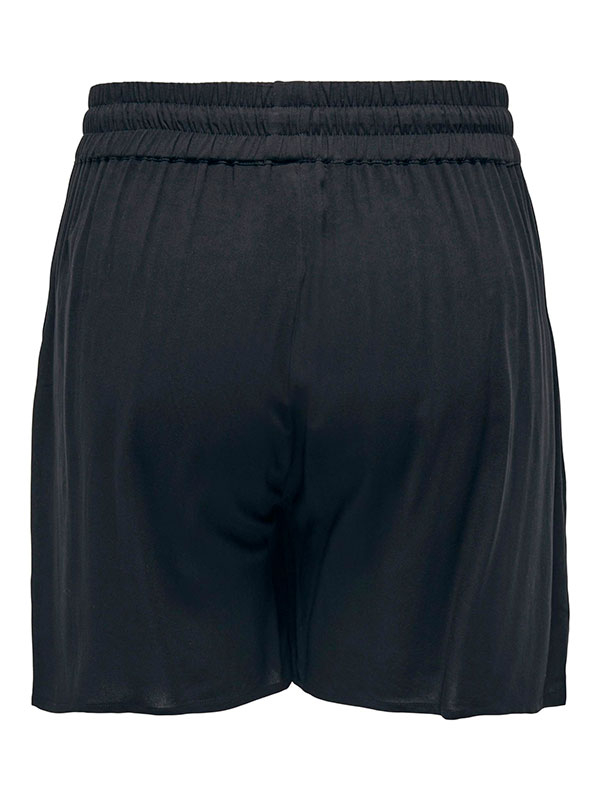 NOVA - Svarta shorts i lätt kvalitet fra Only Carmakoma
