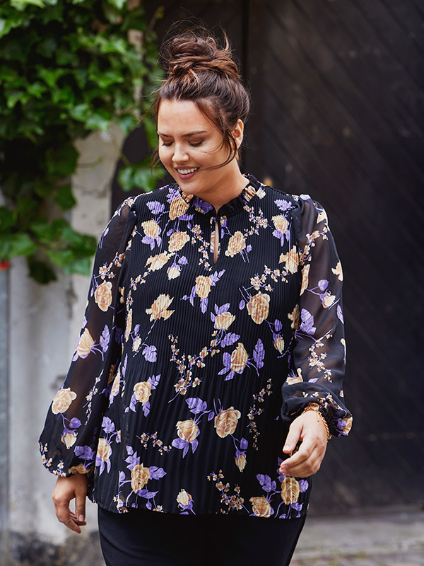 Blus fra Only Carmakoma