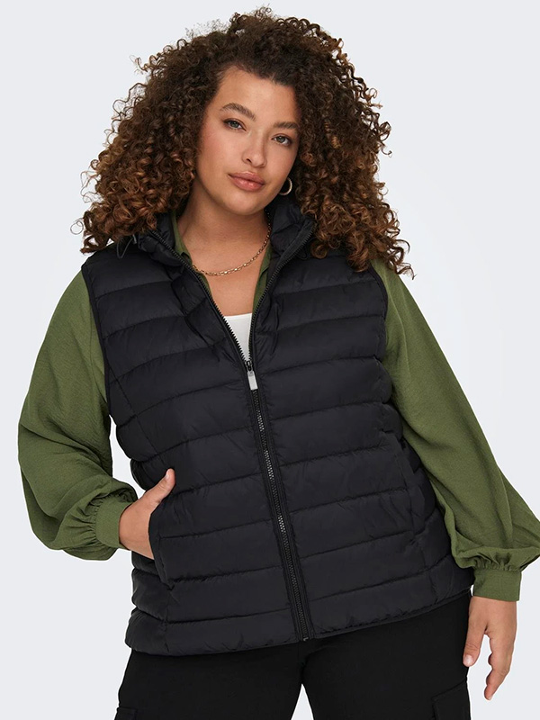 TAHOE HOOD - Plus Size Väst fra Only Carmakoma
