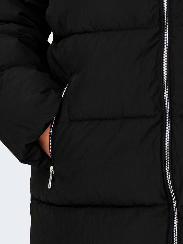 NEWDOLLY - Plus Size Jacka fra Only Carmakoma