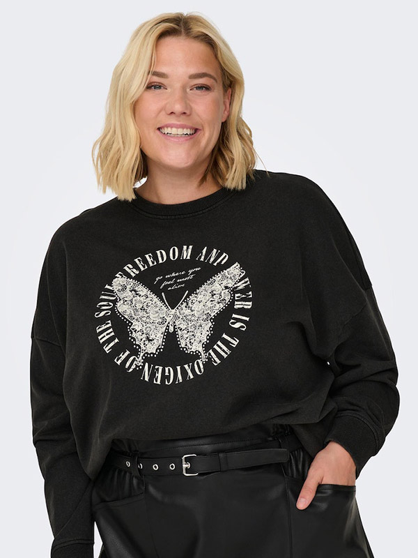 LUCINDA - Svart sweatshirt med fjäril fra Only Carmakoma