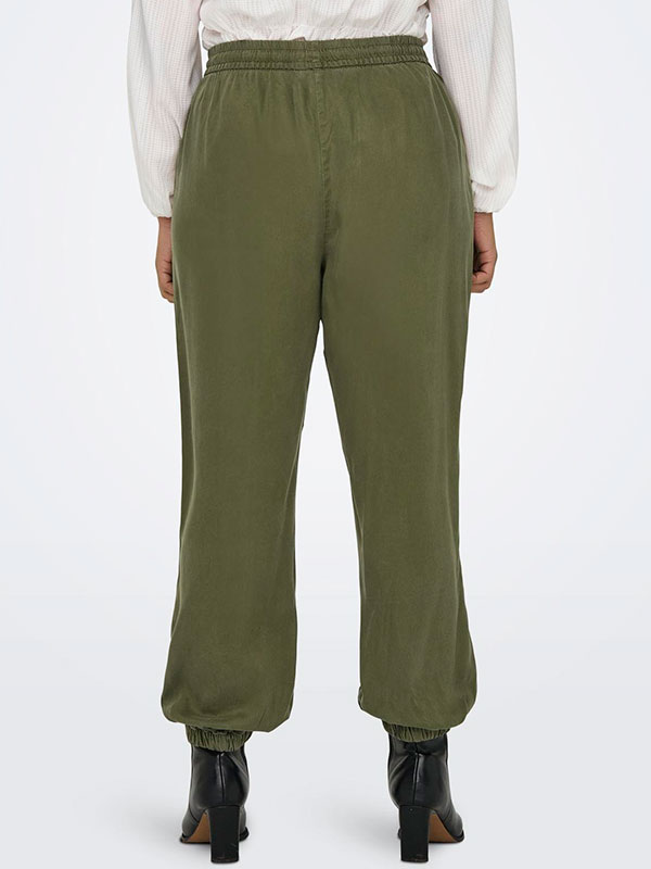 CARKENYA - Plus Size Byxor fra Only Carmakoma