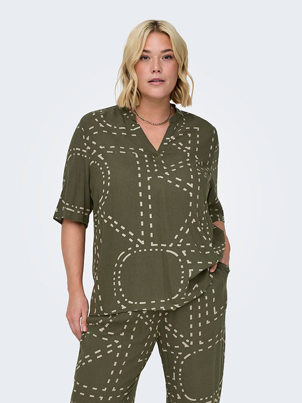 CARPHOEBE - Plus Size Blus fra Only Carmakoma