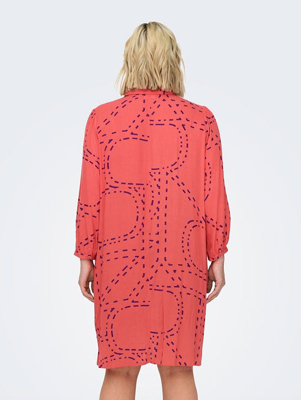 CARPHOEBE - Plus Size Klänning fra Only Carmakoma