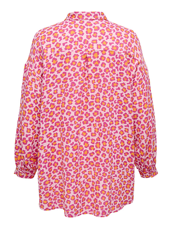 CARTHYRA - Plus Size Skjorta fra Only Carmakoma