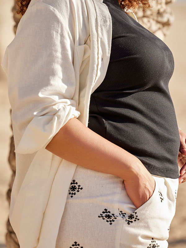 CARCARISA - Plus Size Byxor fra Only Carmakoma