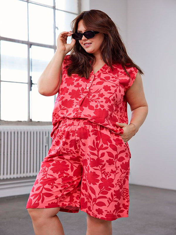 CARURANUS - Plus Size Byxor fra Only Carmakoma