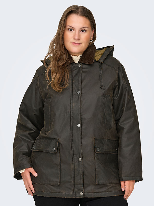 CARMOUNTAIN - Plus Size Jacka fra Only Carmakoma
