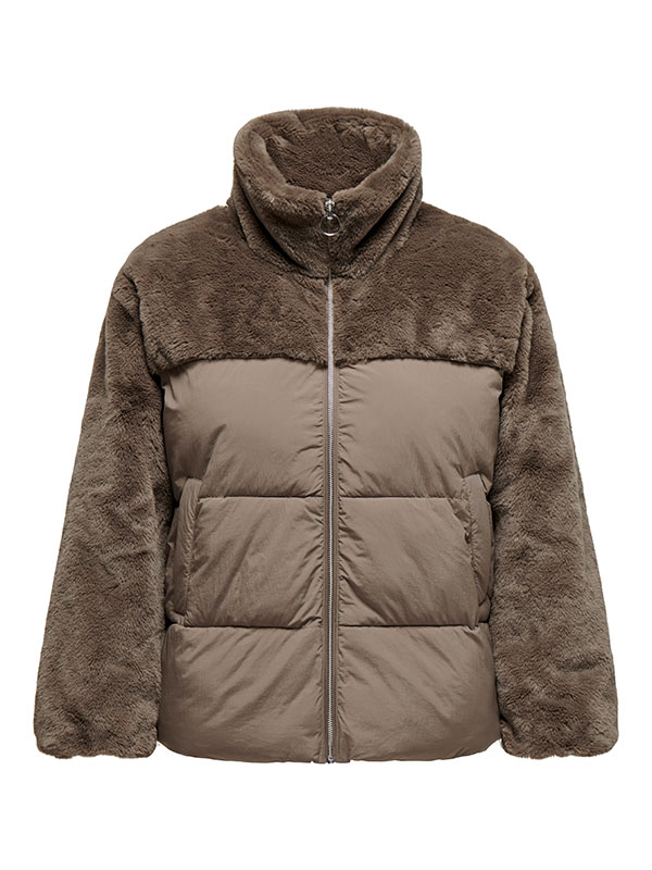 CARWANJA - Plus Size Jacka fra Only Carmakoma