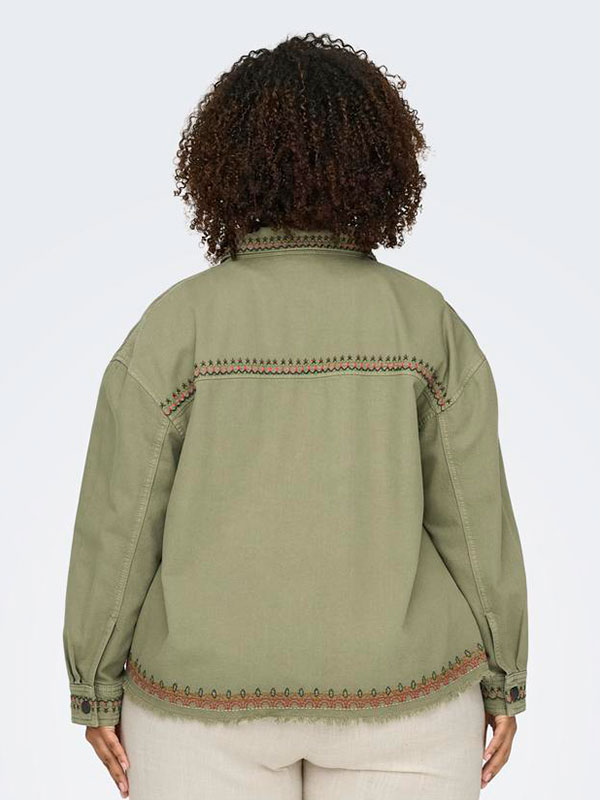 CARPRIME - Plus Size Jacka fra Only Carmakoma