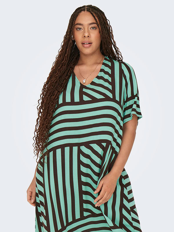 CARCAYLEE - Plus Size Klänning fra Only Carmakoma