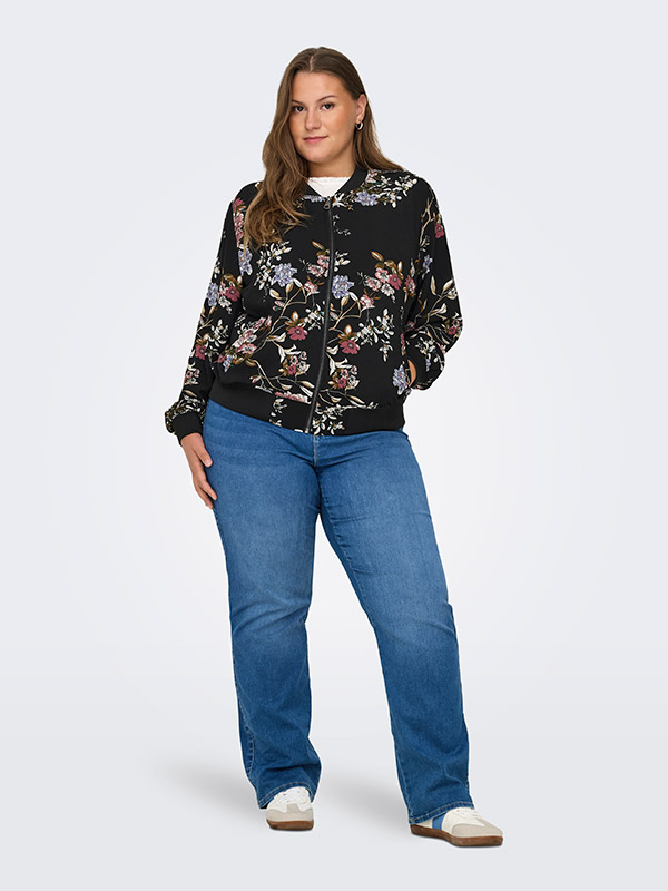 CARLUX - Plus Size Jacka fra Only Carmakoma