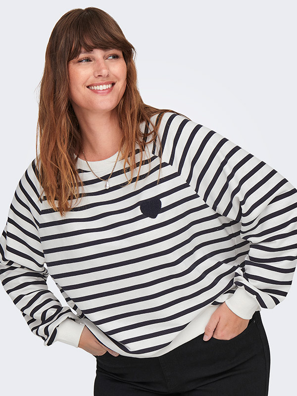 CARJUDY - Plus Size Blus fra Only Carmakoma
