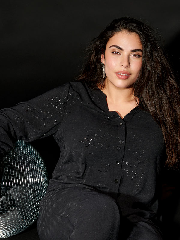 CARJOSEE - Plus Size Blus fra Only Carmakoma