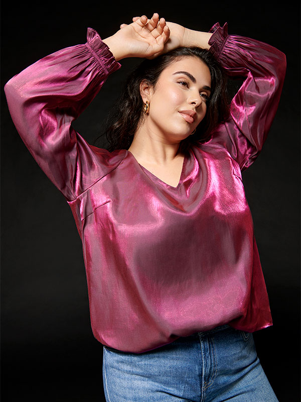 CARFRITZ - Plus Size Blus fra Only Carmakoma