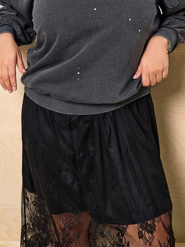 CAREMBER - Plus Size Blus fra Only Carmakoma
