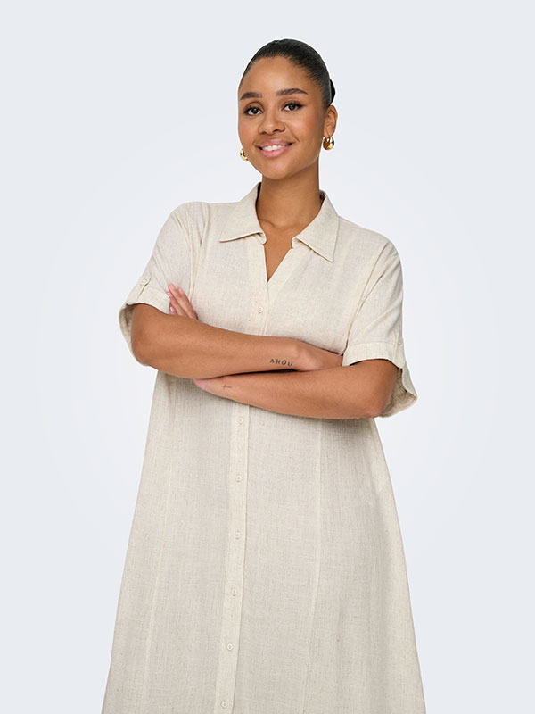 CARSIESTA - Plus Size Klänning fra Only Carmakoma