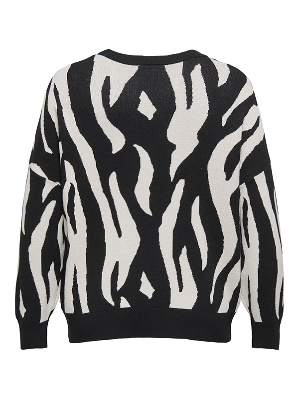 CARMONTANA - Plus Size Tröja fra Only Carmakoma