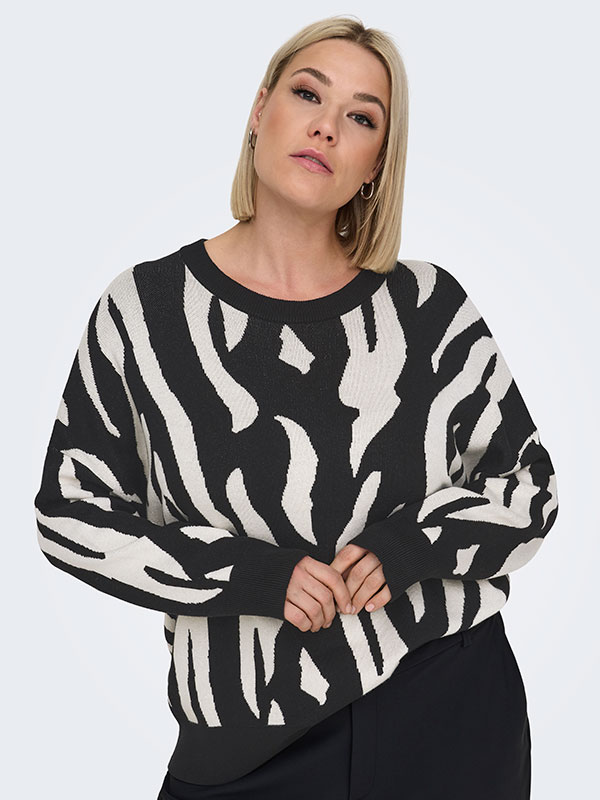 CARMONTANA - Plus Size Tröja fra Only Carmakoma