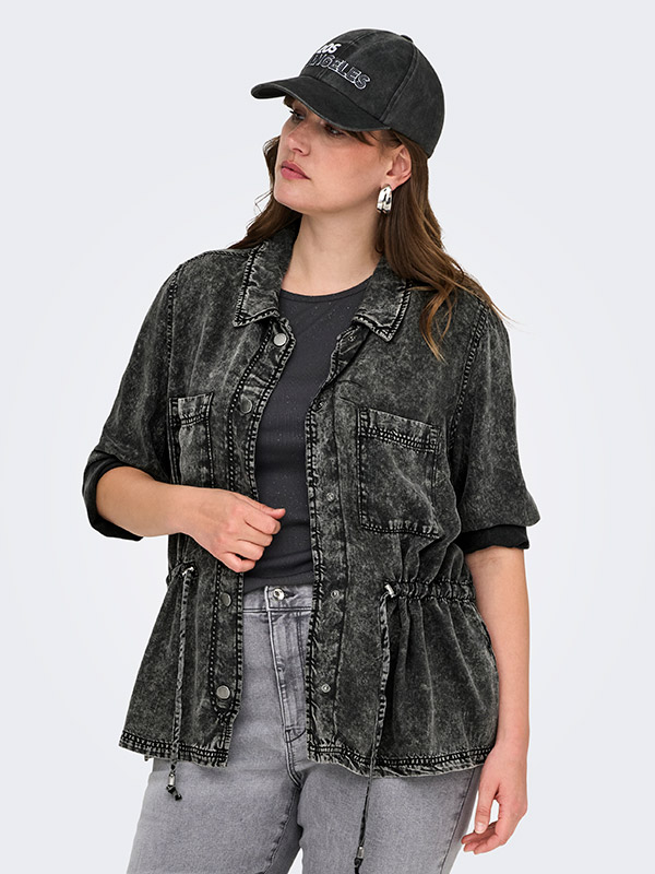 CARKENYA - Plus Size Skjorta fra Only Carmakoma