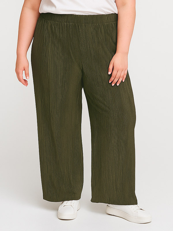 CARRAVENNA - Plus Size Byxor fra Only Carmakoma